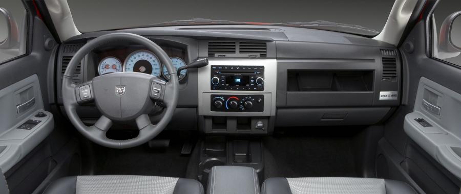  Dodge Dakota 2008 года  (фото 30 из 54)